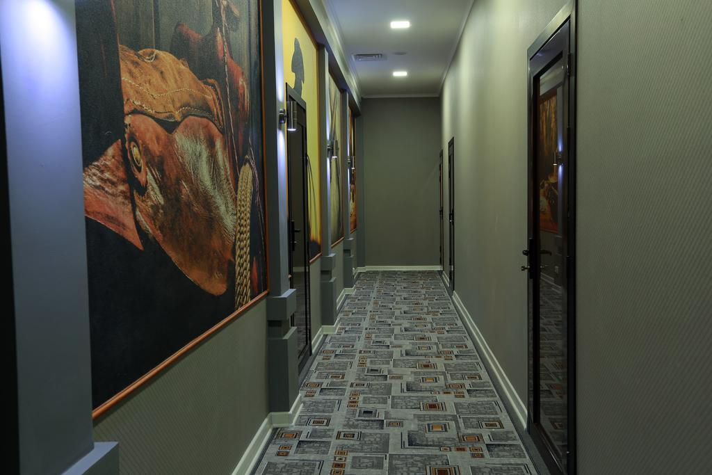 Hotel Avenue Bishkek Exterior foto